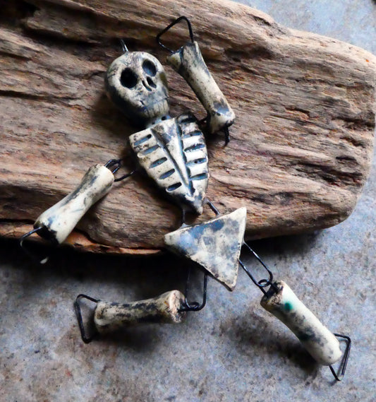 Ceramic Medium Skeleton Connector Pendant