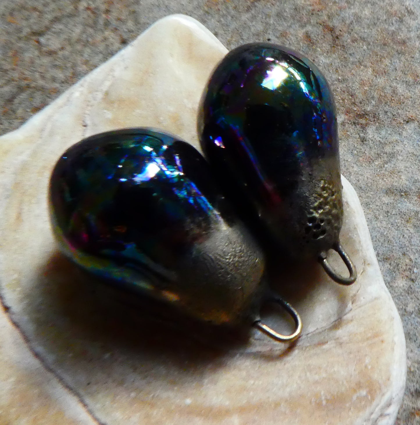 Black Crackly Drops Earring Charms -Mother of Pearl Lustre