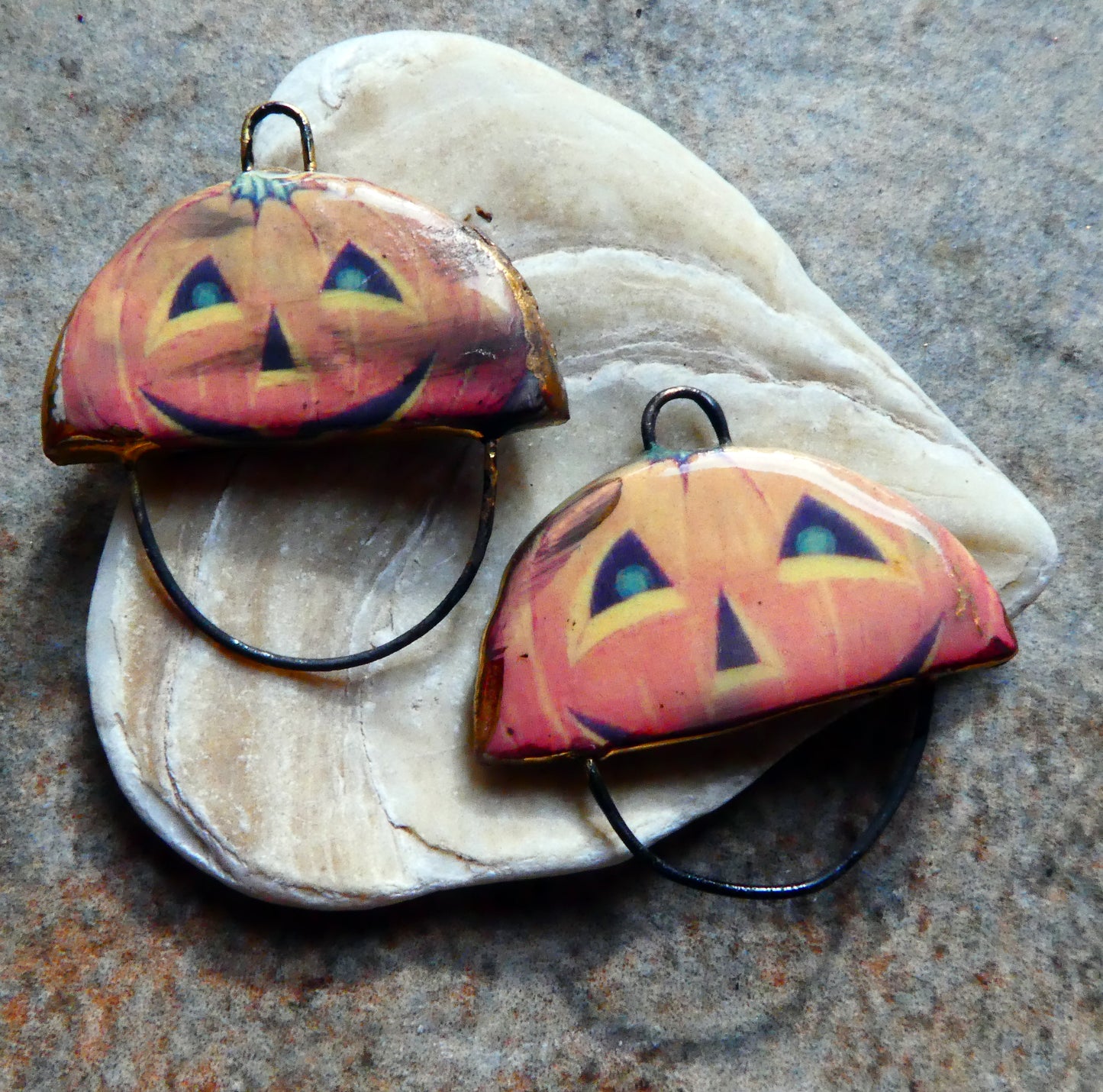 Ceramic Vintage Pumpkin Decal Earring Connectors