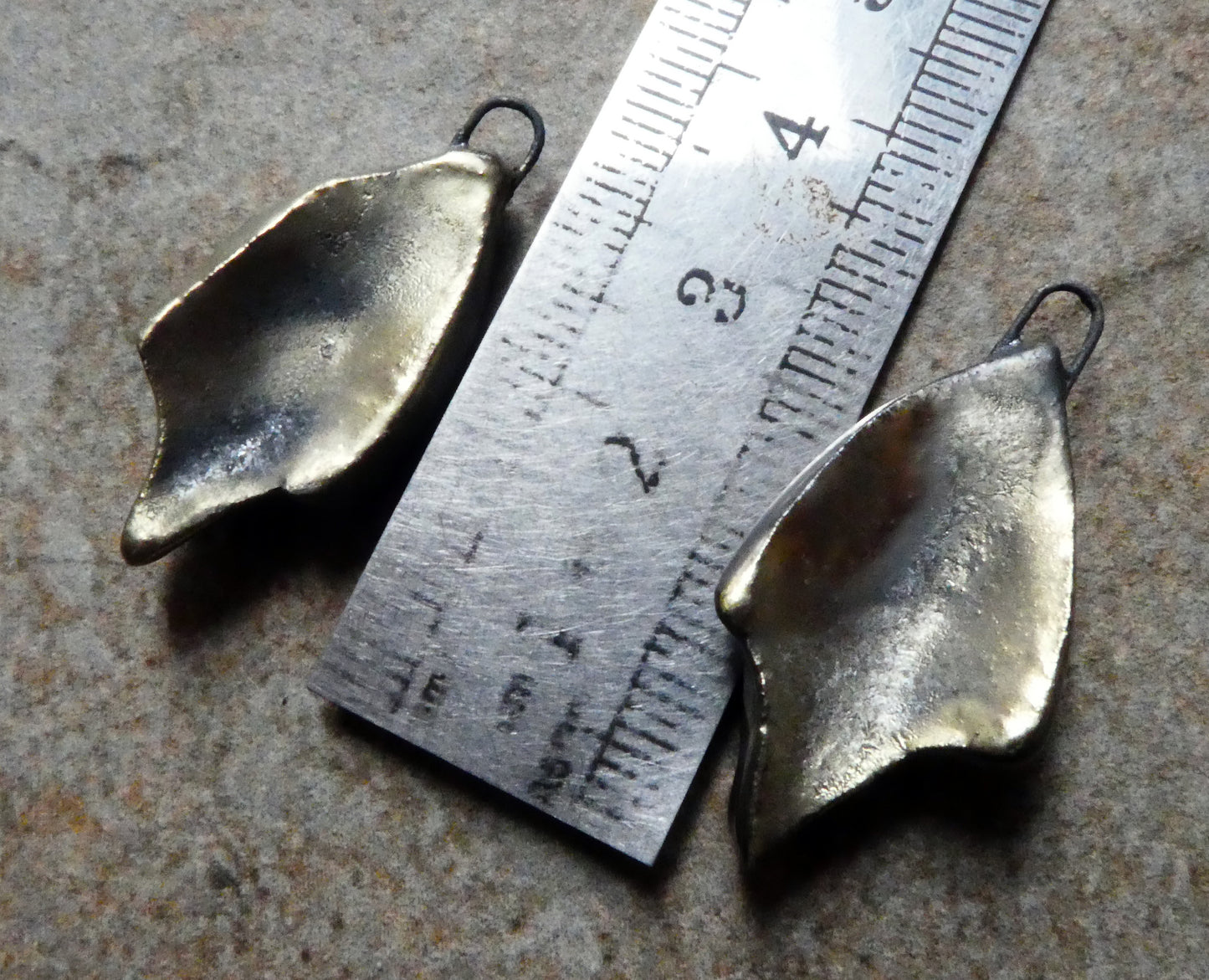 Ceramic Talon Charms- Cognac