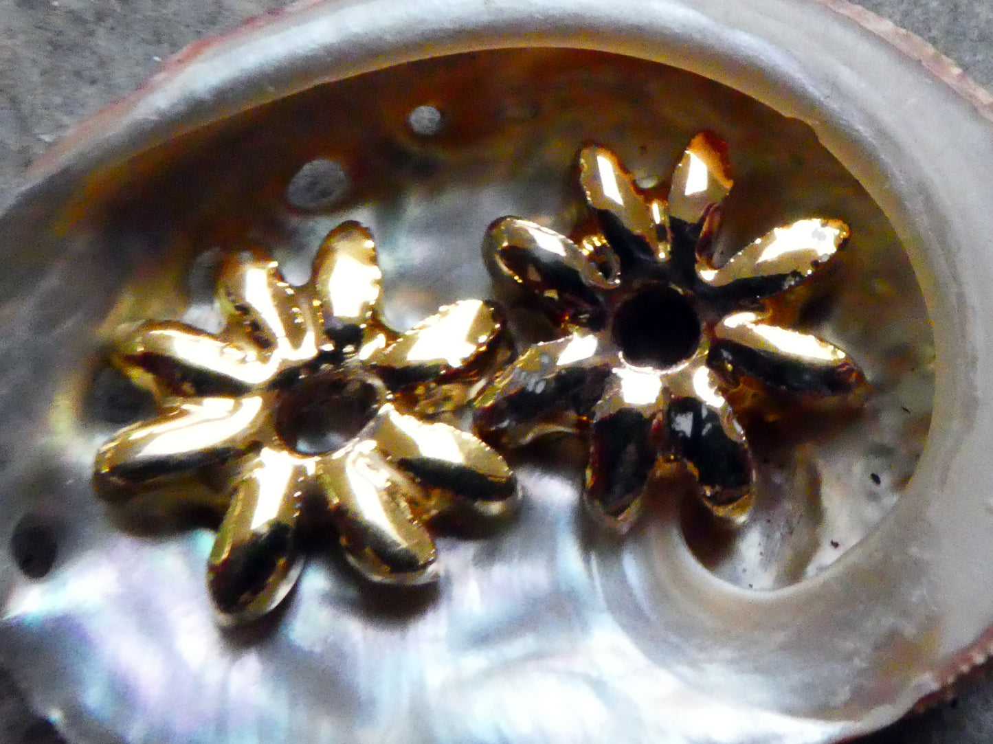 Ceramic Little Flower Beads -Gold Lustre