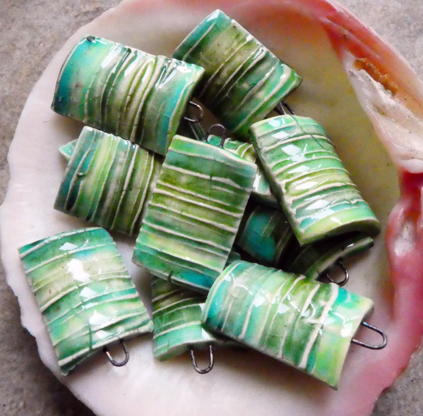 Ceramic Reed Textured Tablet Charms