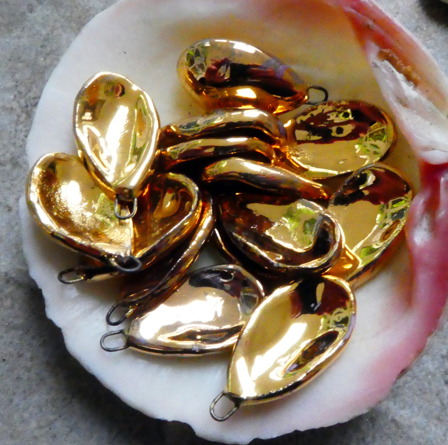 Ceramic Scoop Charms - Gold Lustre