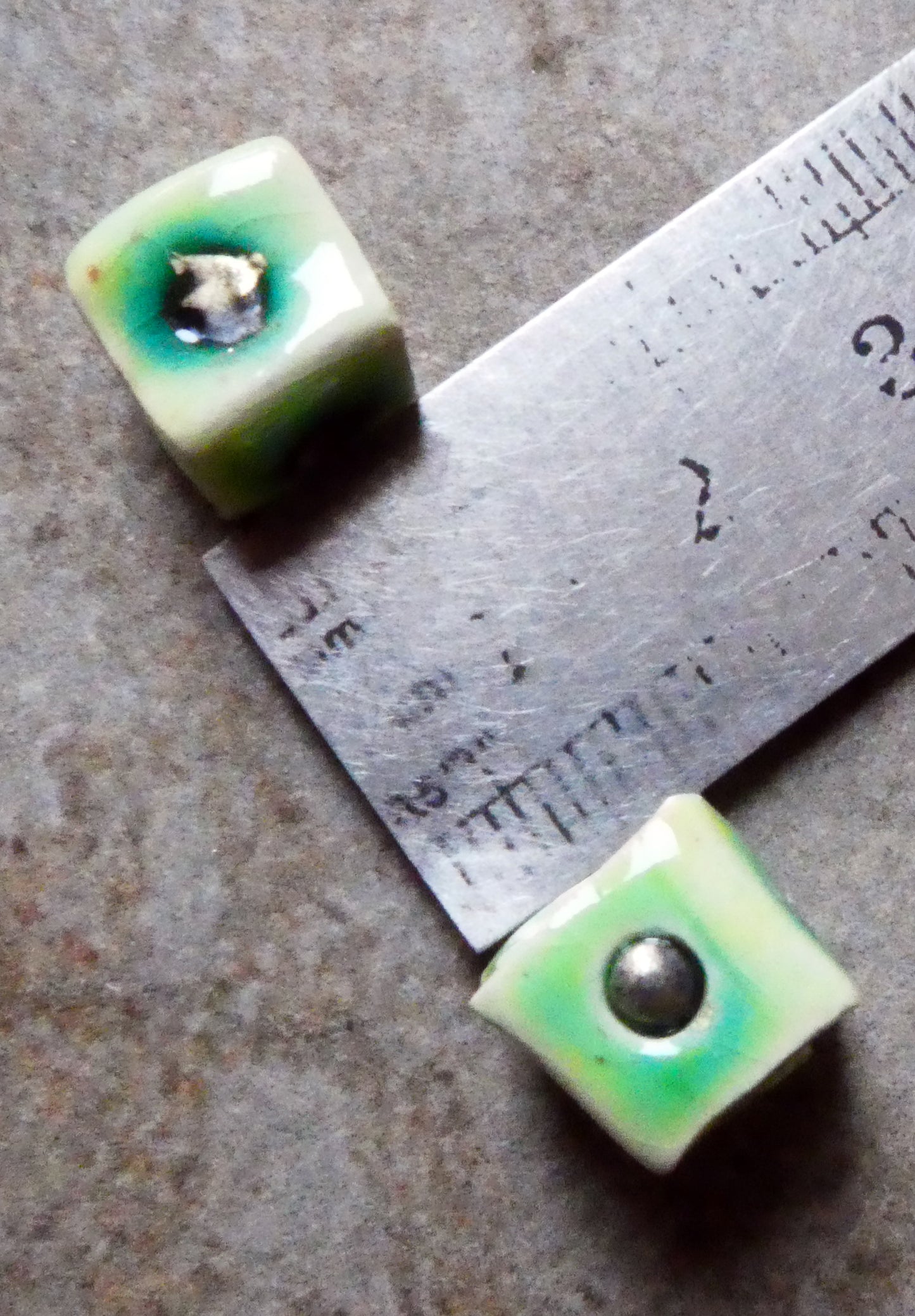 Ceramic Little Cube Beads - Lime