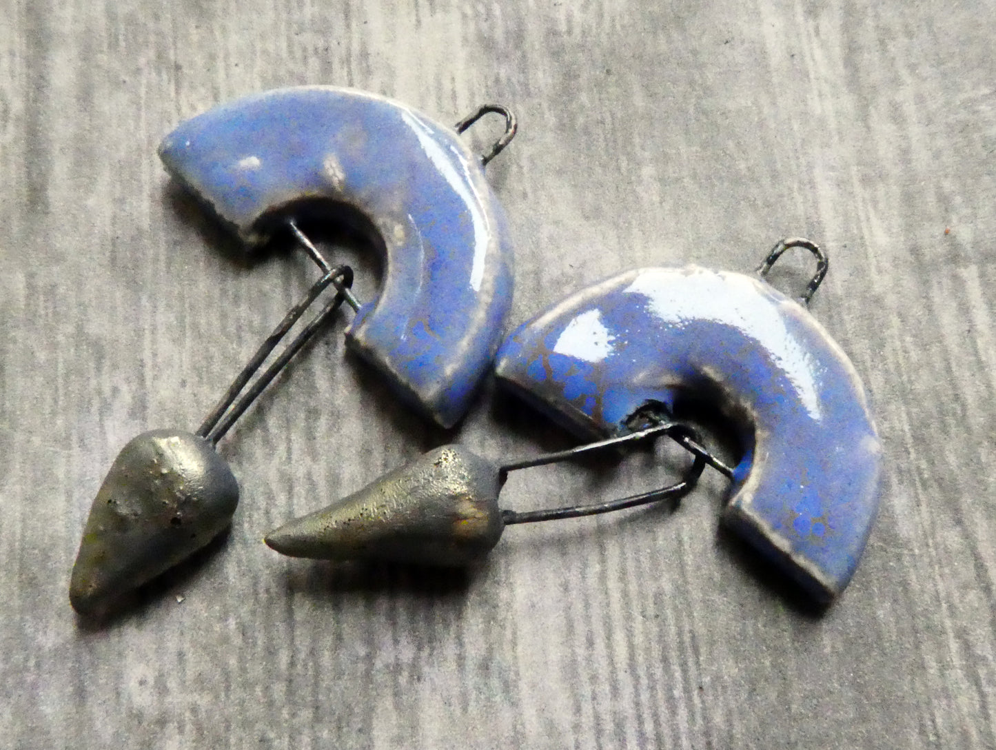 Ceramic Semi Circle Dangles - Ohio