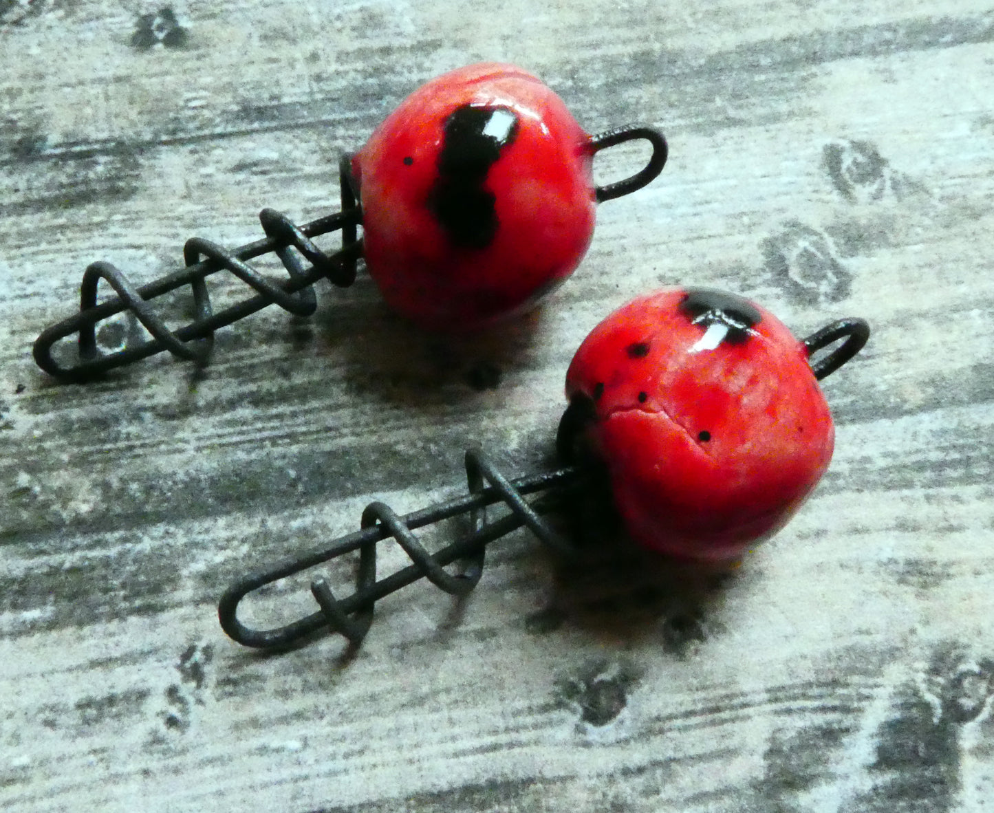 Ceramic Springy Bobble Connectors - Ladybug