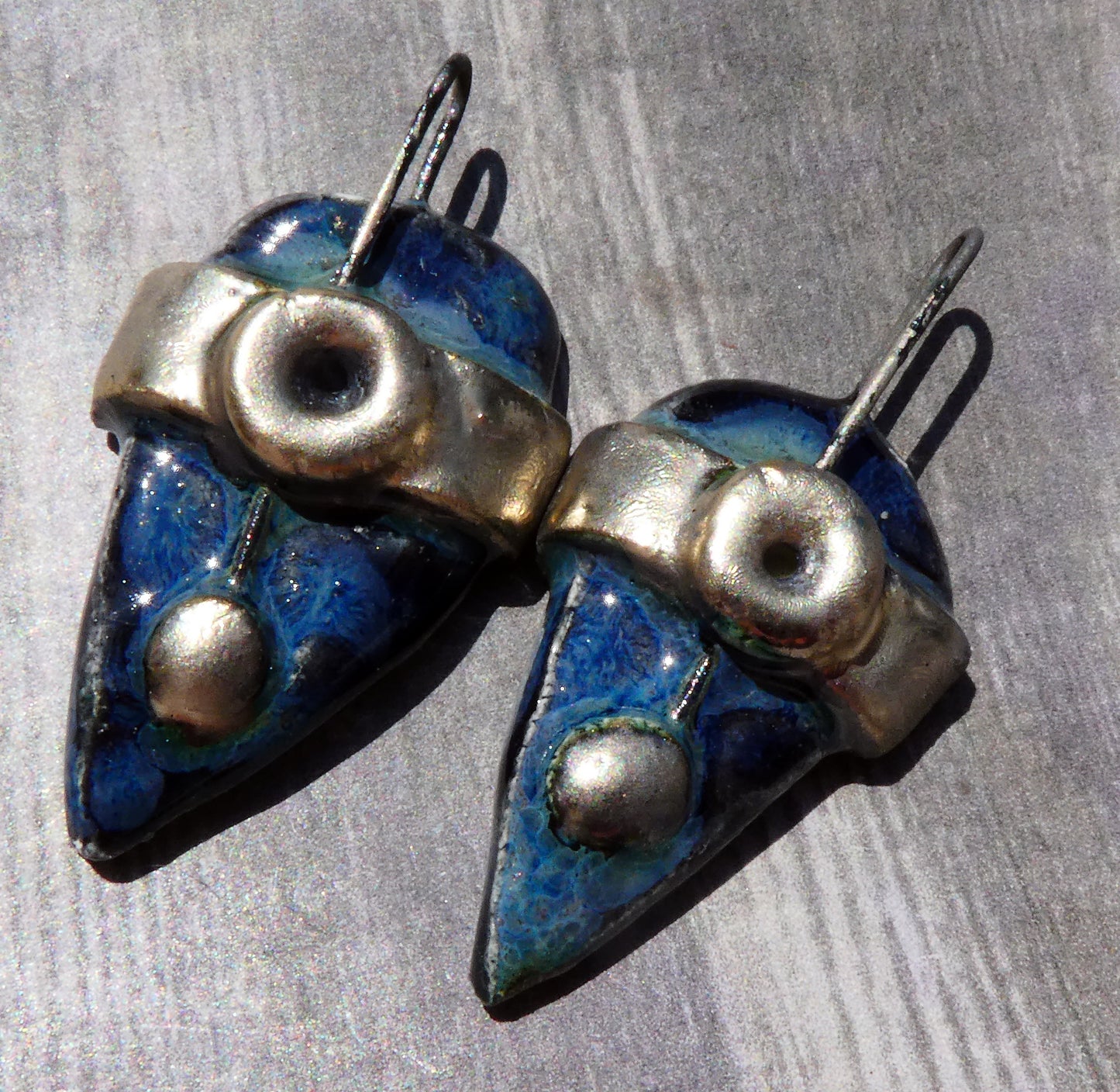 Ceramic Chunky Rivet Shield Charms - Obsidian
