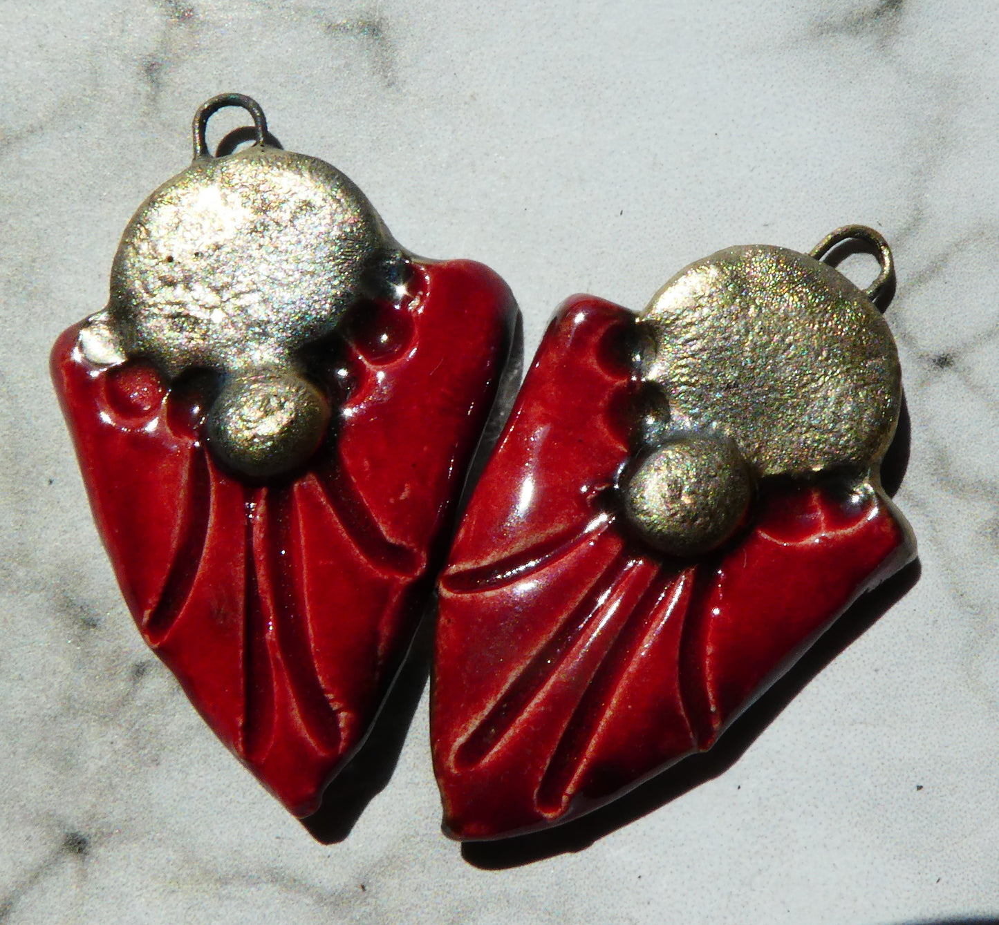 Ceramic Decorative Shield Charms - Red
