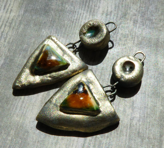 Ceramic Bronzy Moulded Shield Dangles - Oriental Caramel