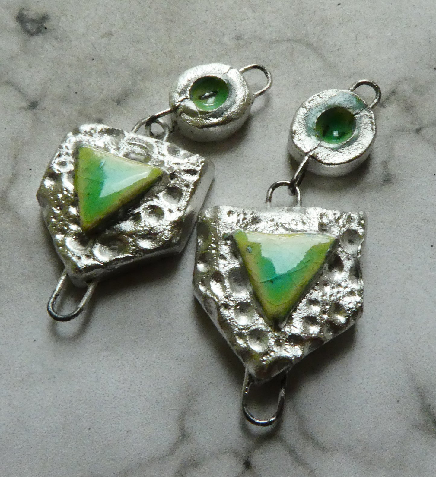 Ceramic Silver Moulded Connectors - Lime