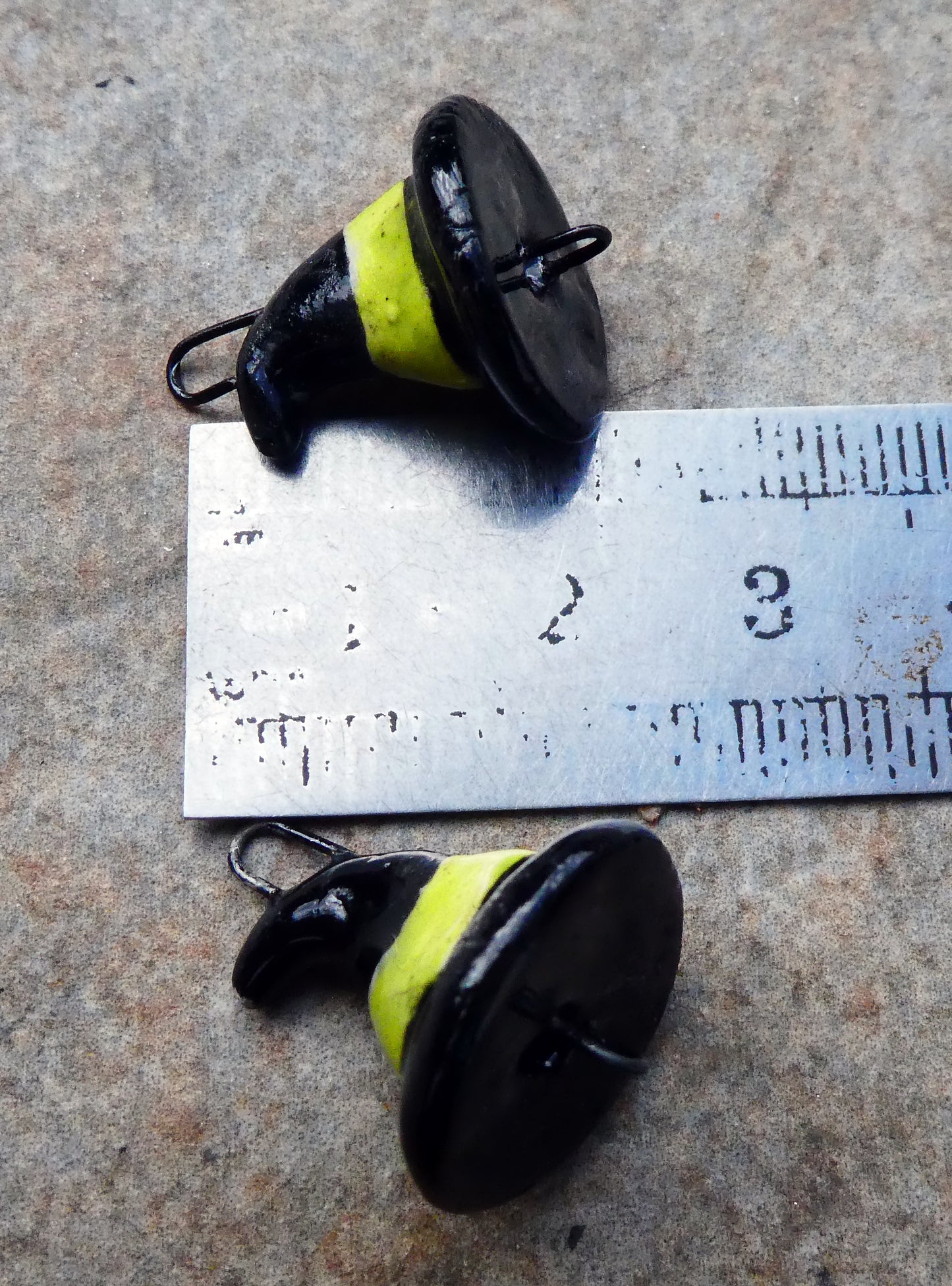 Ceramic Little Witch Hat Earring Connectors - Chartreuse