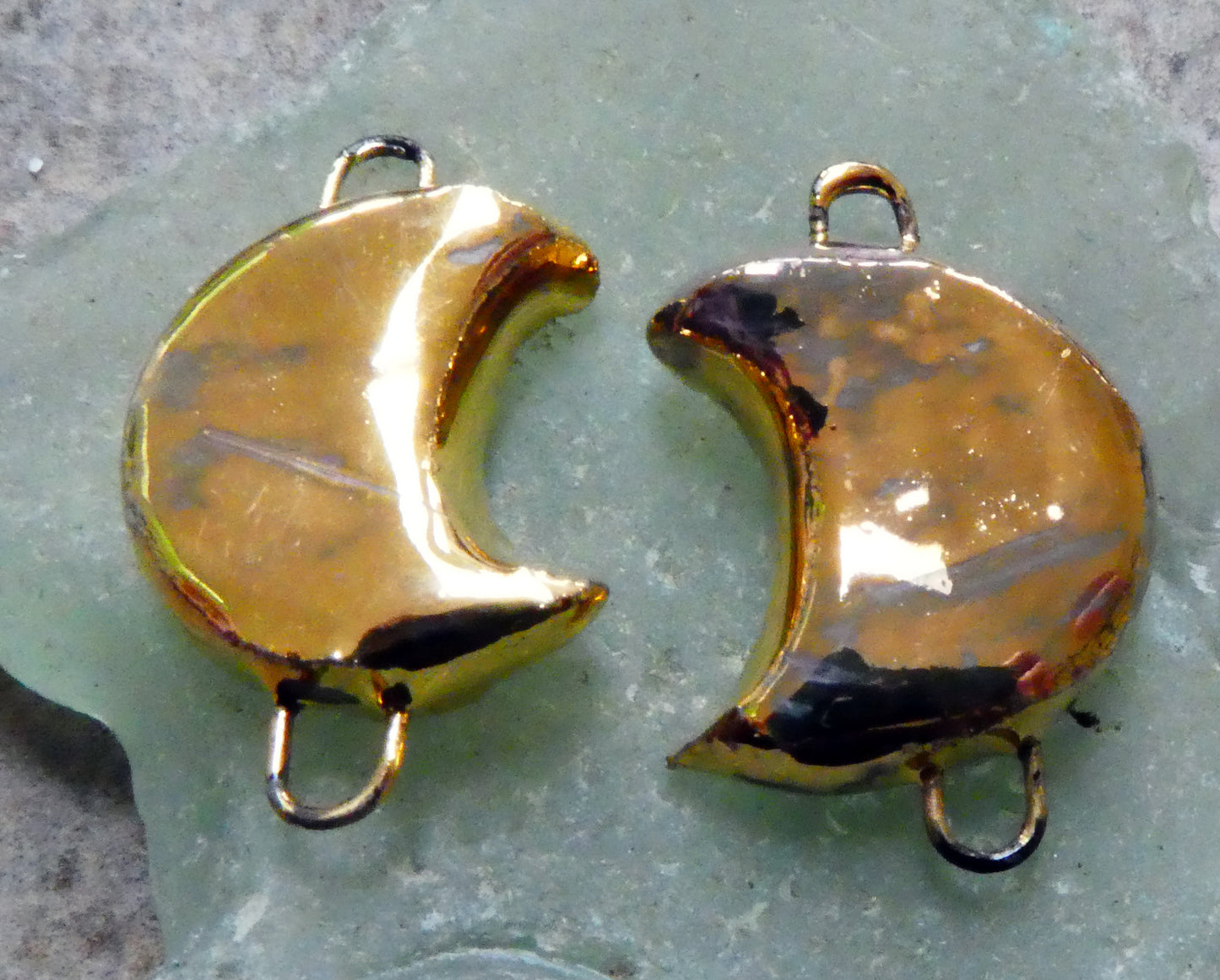 Ceramic Crescent Moon Earring Connectors -Gold Lustre