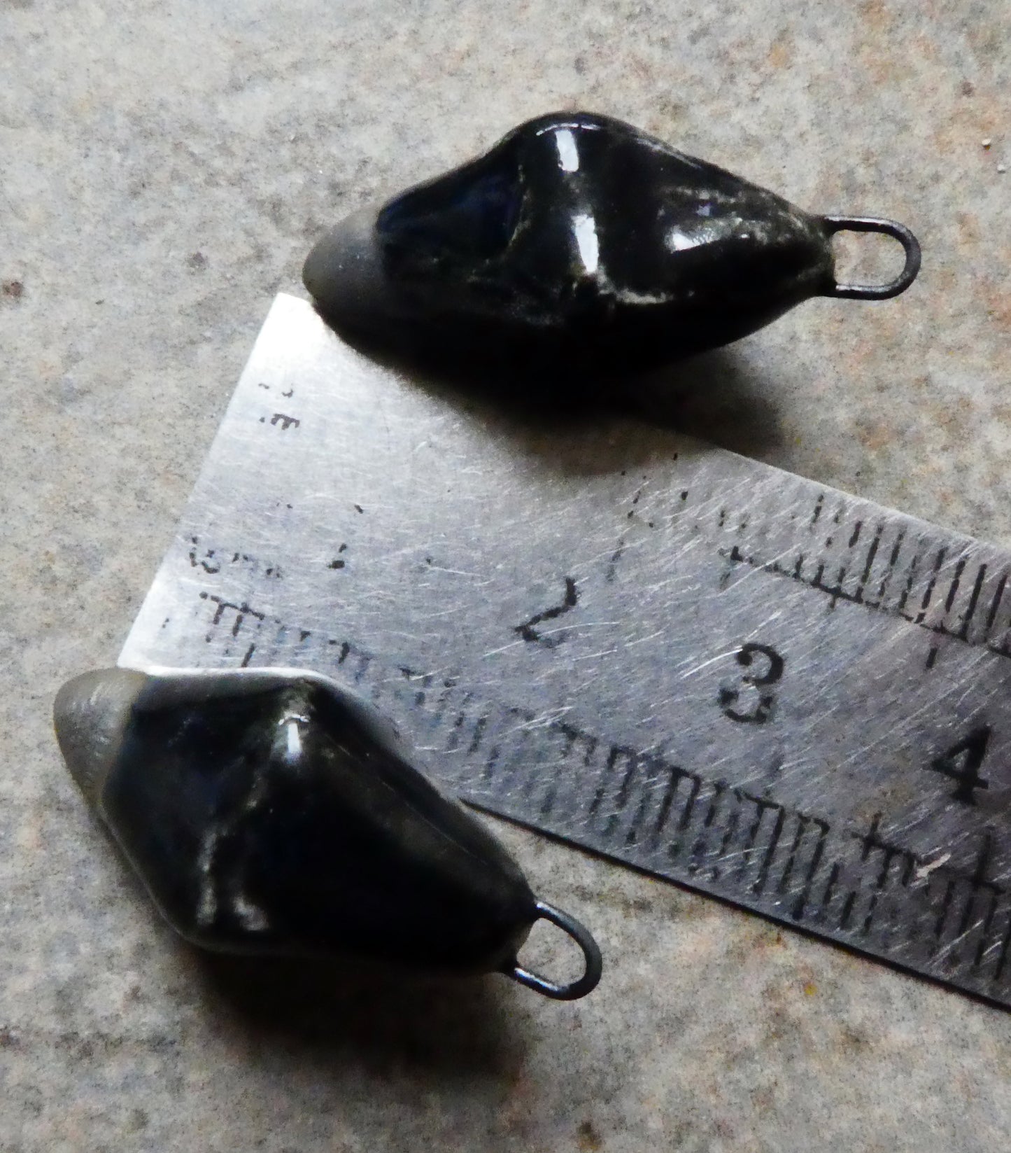 Ceramic Pointy Earring Charms - White Cascade and Black