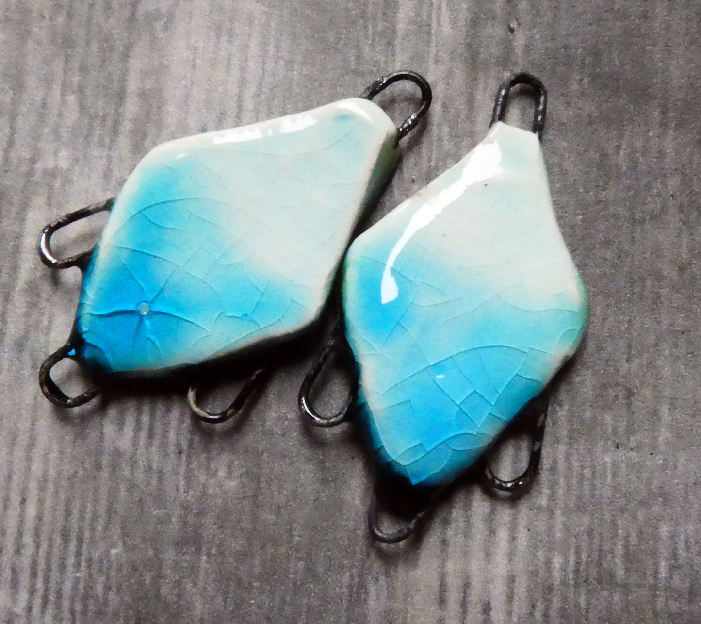 Ceramic Three Hoop Diamond Connectors - Turquoise Crackle and Taunton Turquoise