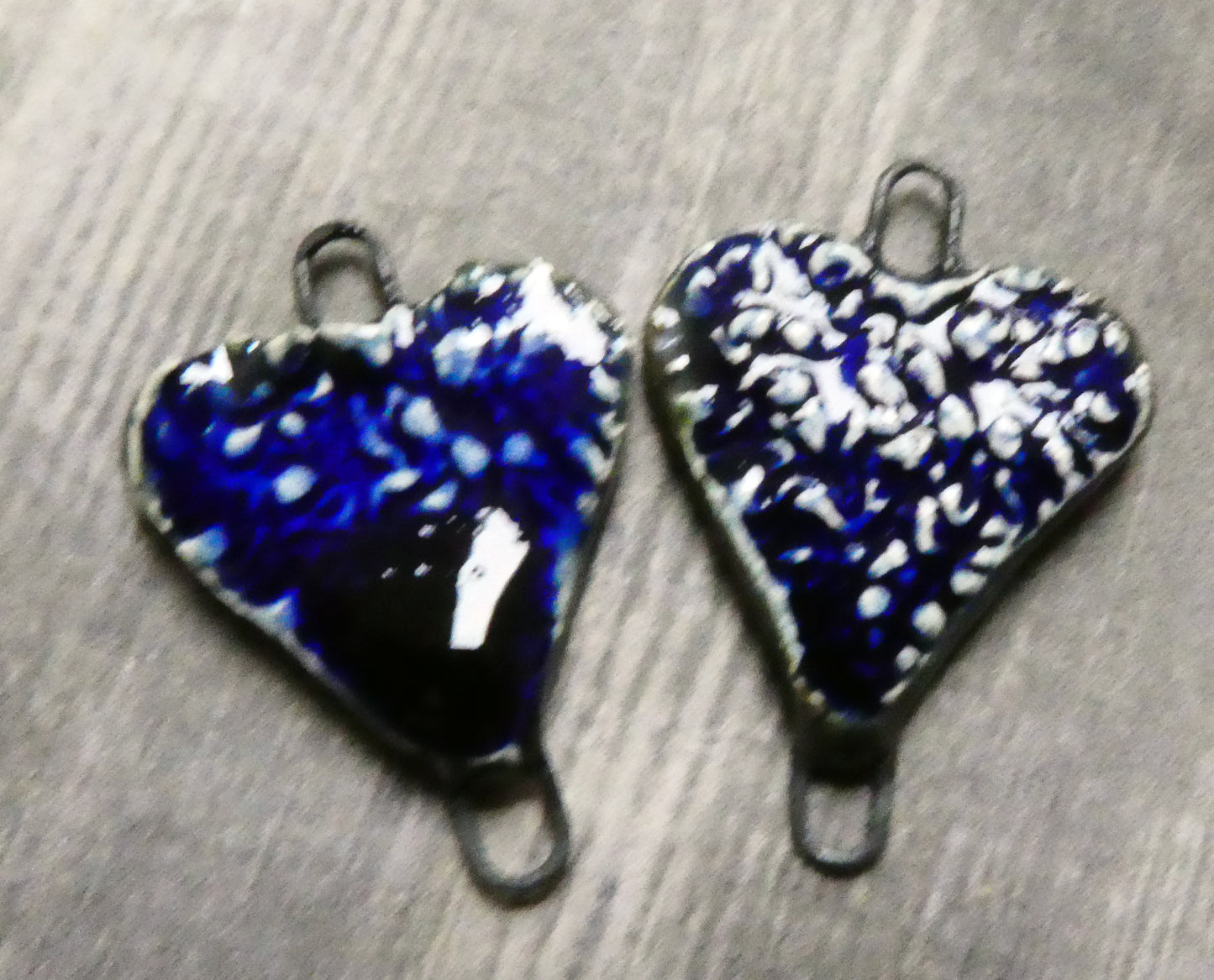 Ceramic Textured Heart Earring Connectors -Mirror Blue