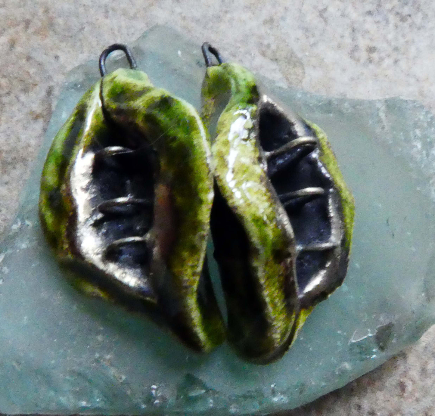 Ceramic Hooped Pod Earring Connectors - Emerald Forest