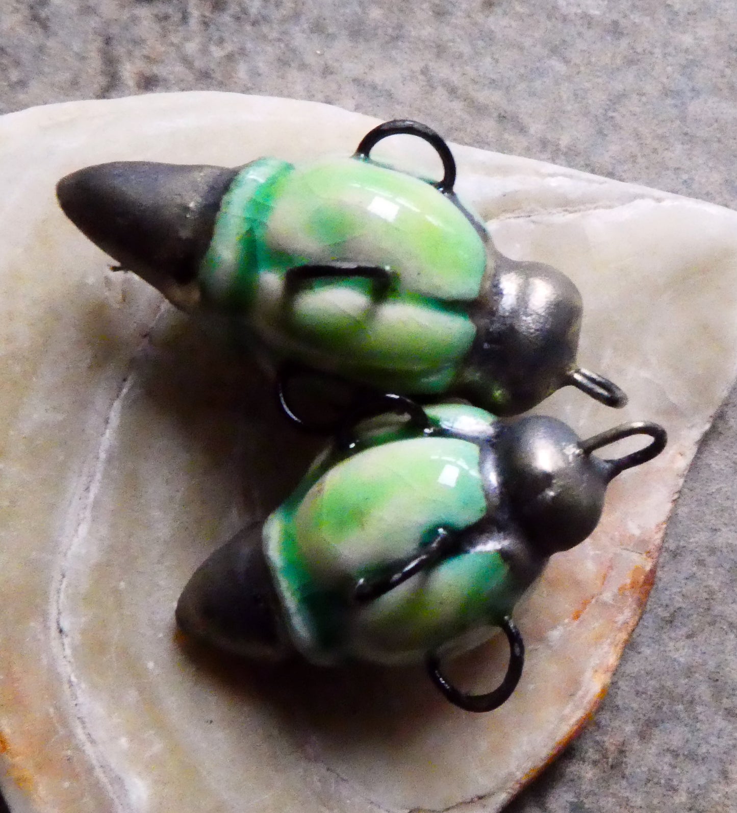 Ceramic Hoopy Pointy Earring Connectors - Lime