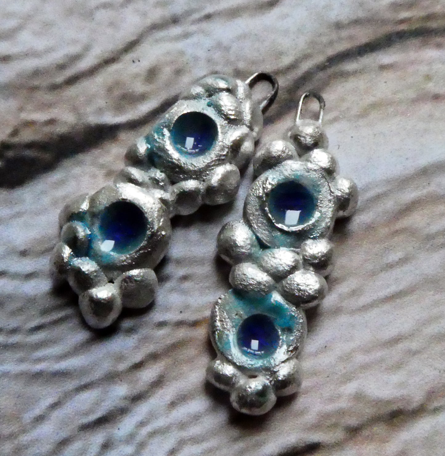 Ceramic Silvery Granular Enamel Charms - Wild Violet