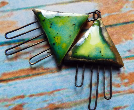 Ceramic Three Hoop Triangle Connectors - Meadow