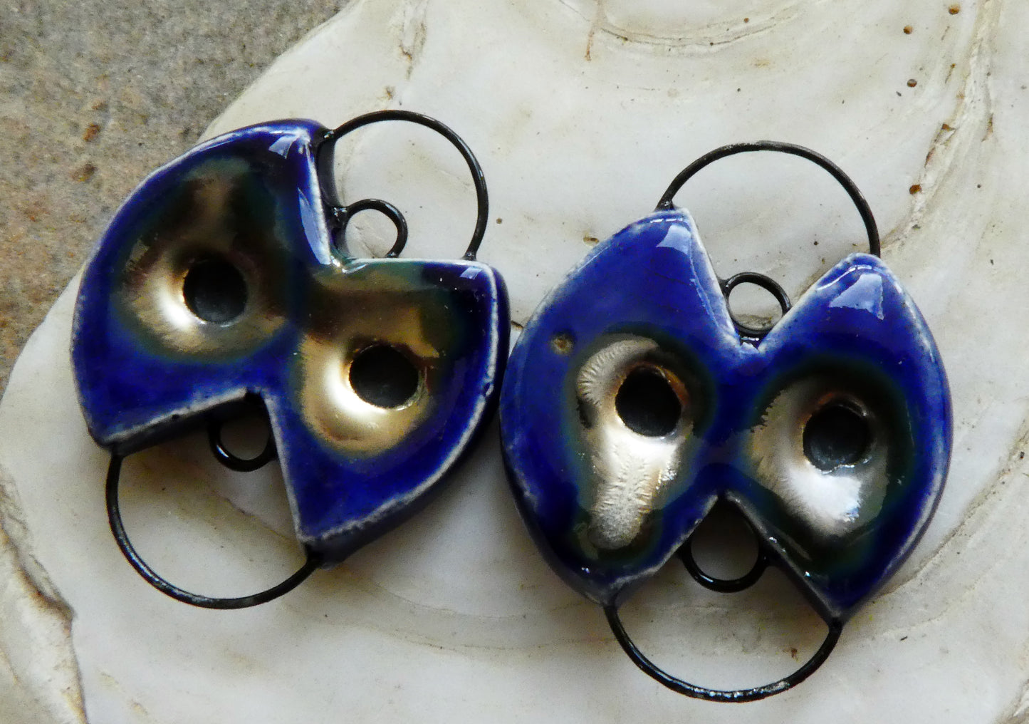 Ceramic Four Hoop Connectors -Mirror Blue
