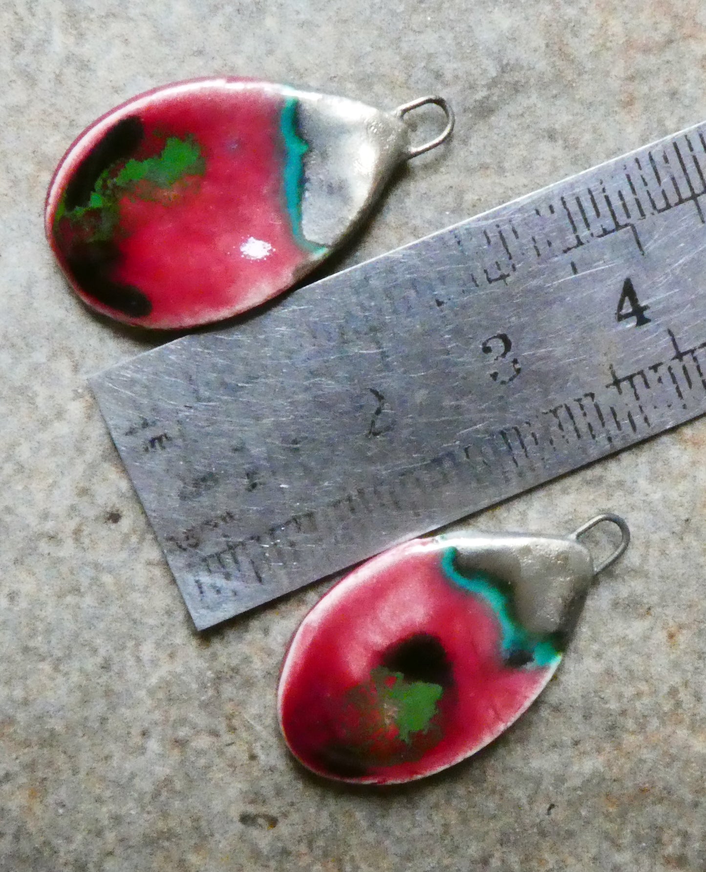 Ceramic Slim Teardrop Charms - Maroon Lagoon