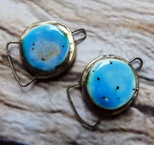 Ceramic Medium Moulded Disc Connectors - Tranquil Earth