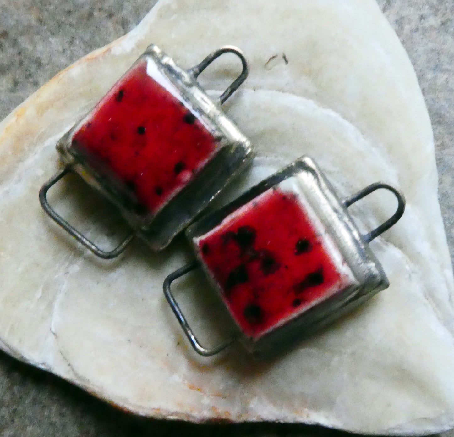 Ceramic Little Moulded Square Connectors -Ladybug