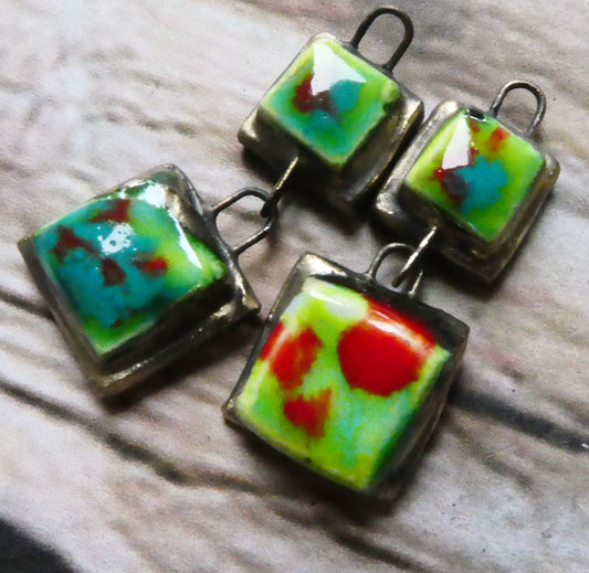 Ceramic Moulded Square Dangles - Appltini