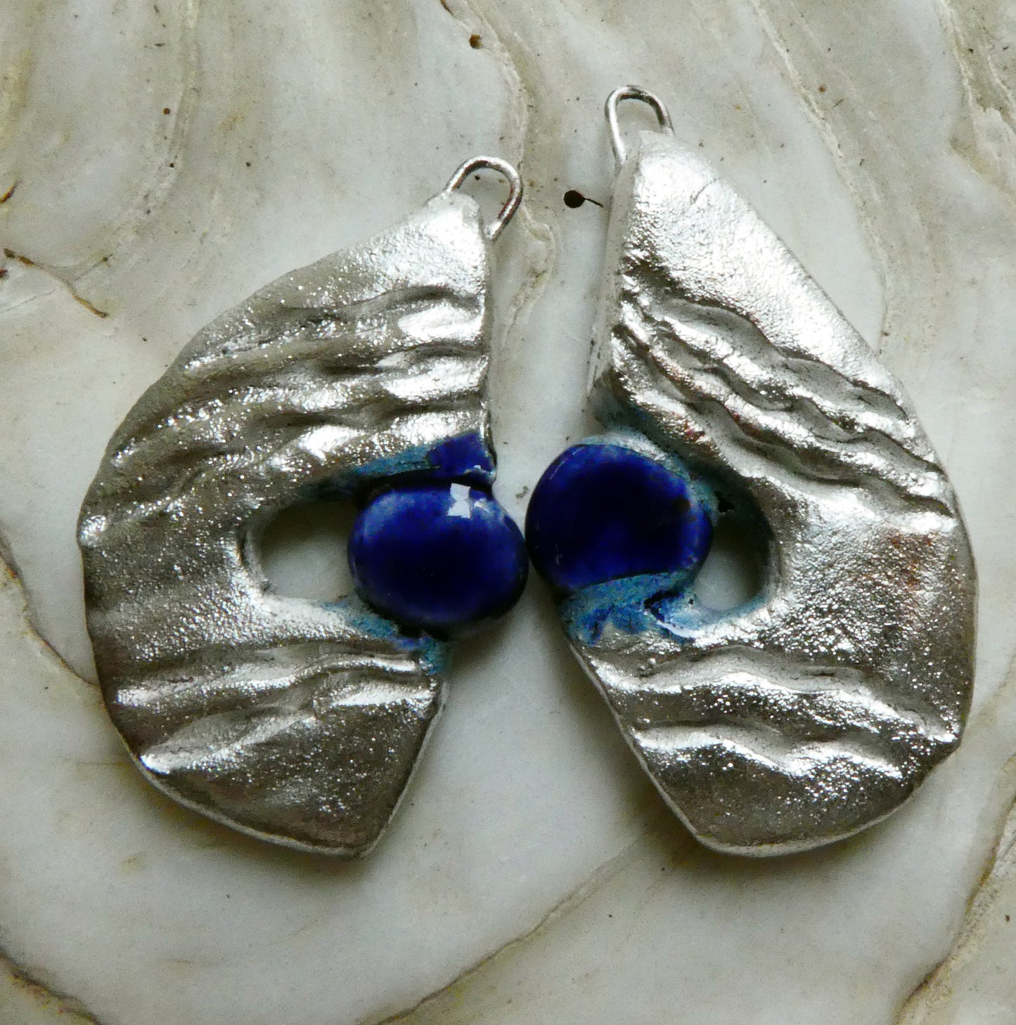 Ceramic Maori Style Fishhook and Pearl Charms - Mirror Blue