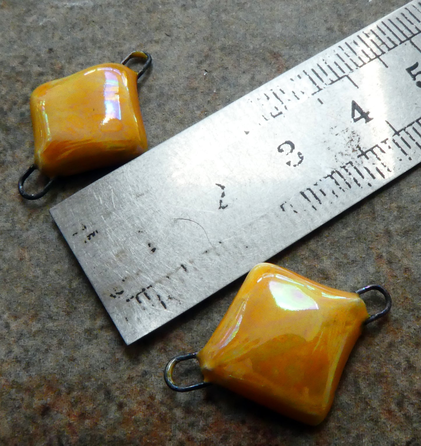 Ceramic Little Lustrous Cushion Earring Connectors - Yellow