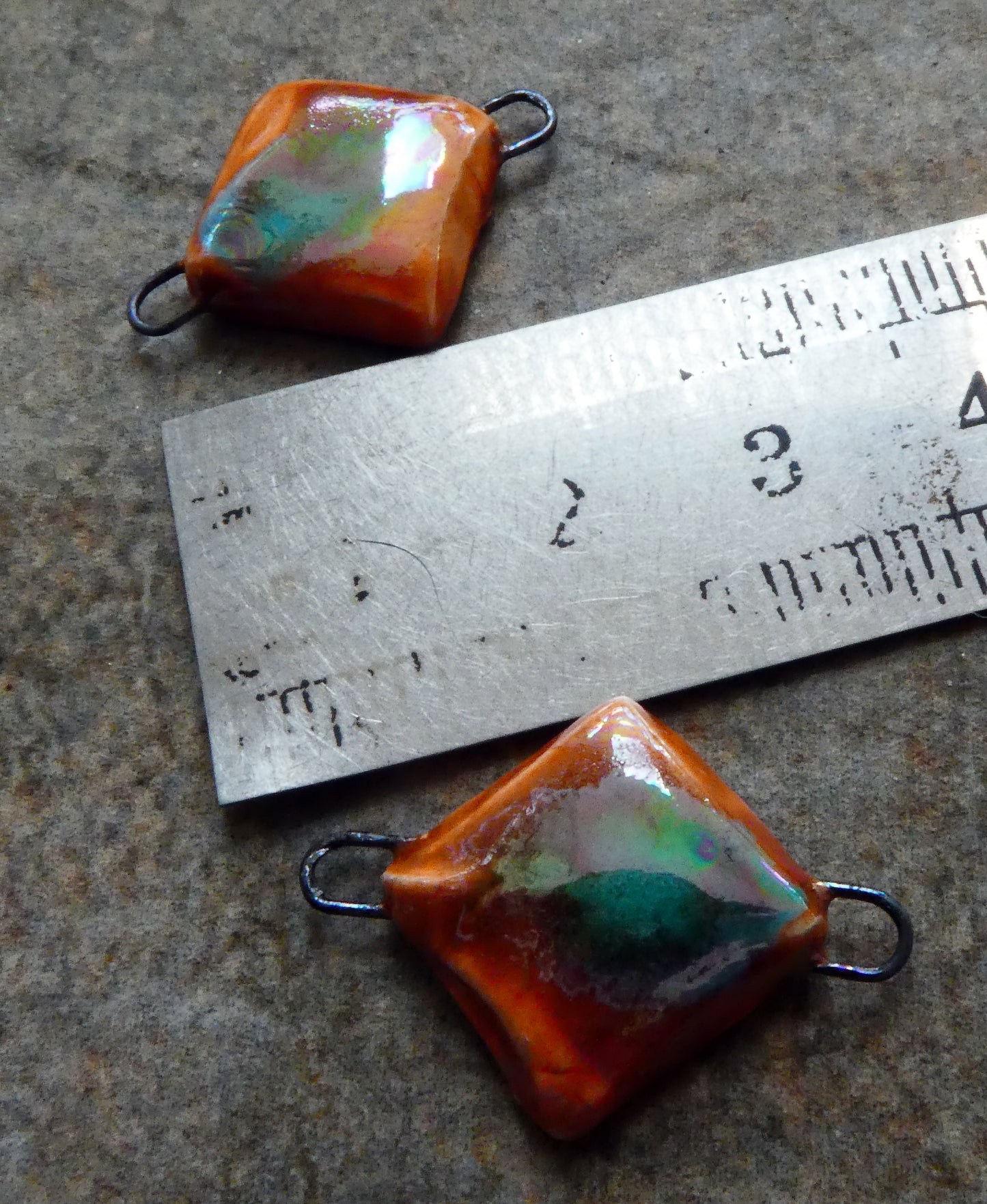 Ceramic Little Lustrous Cushion Earring Connectors - Vermillion Sunburst
