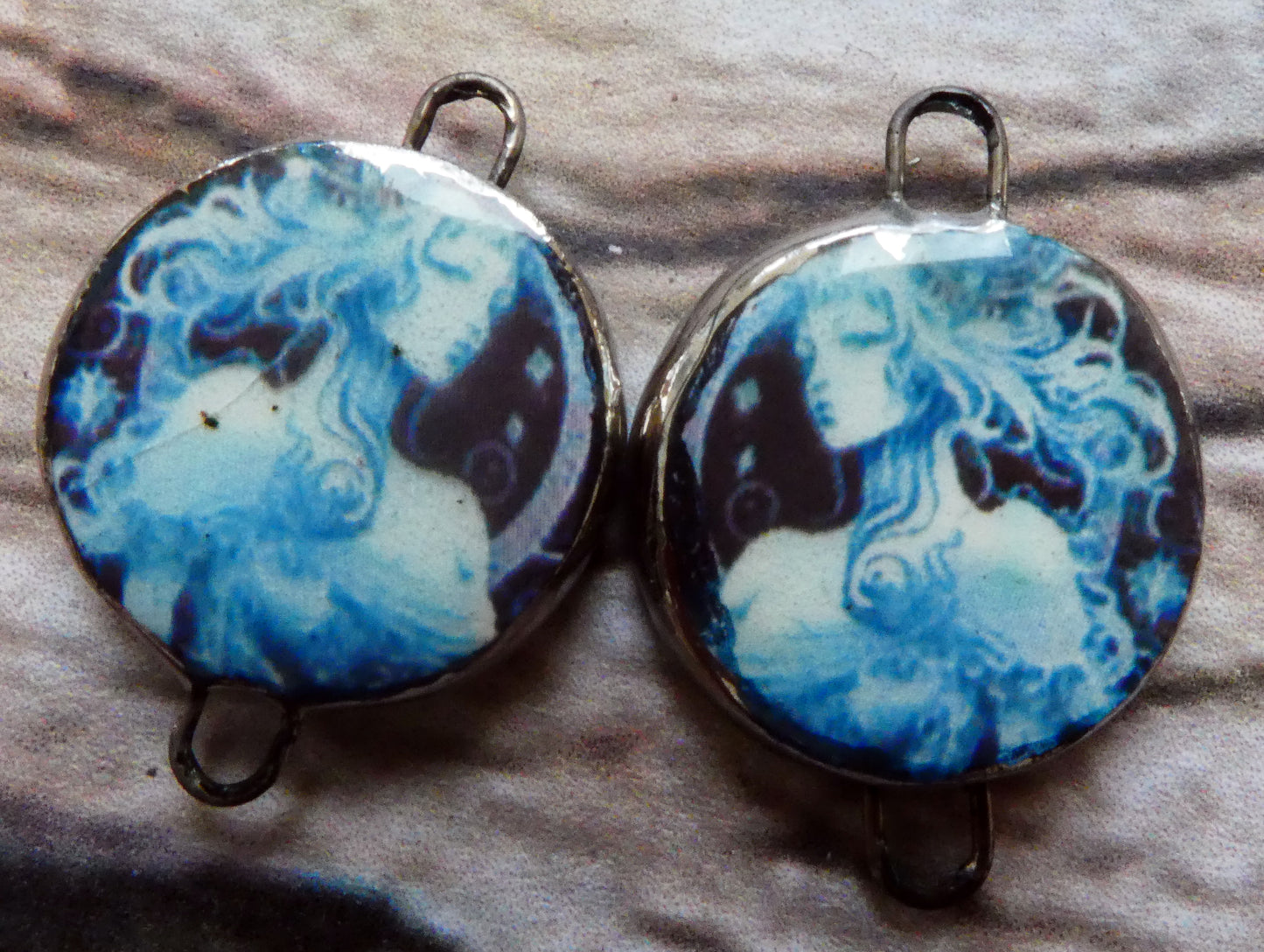 Ceramic Little Disc Zodiac Symbol Decal Earring Connectors-Aquarius