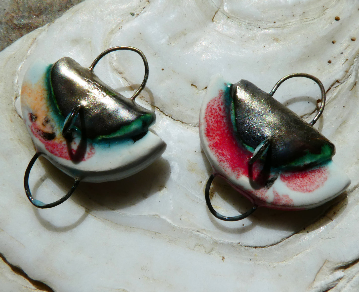 Ceramic Folded Handbag Connectors - Poppy Fields