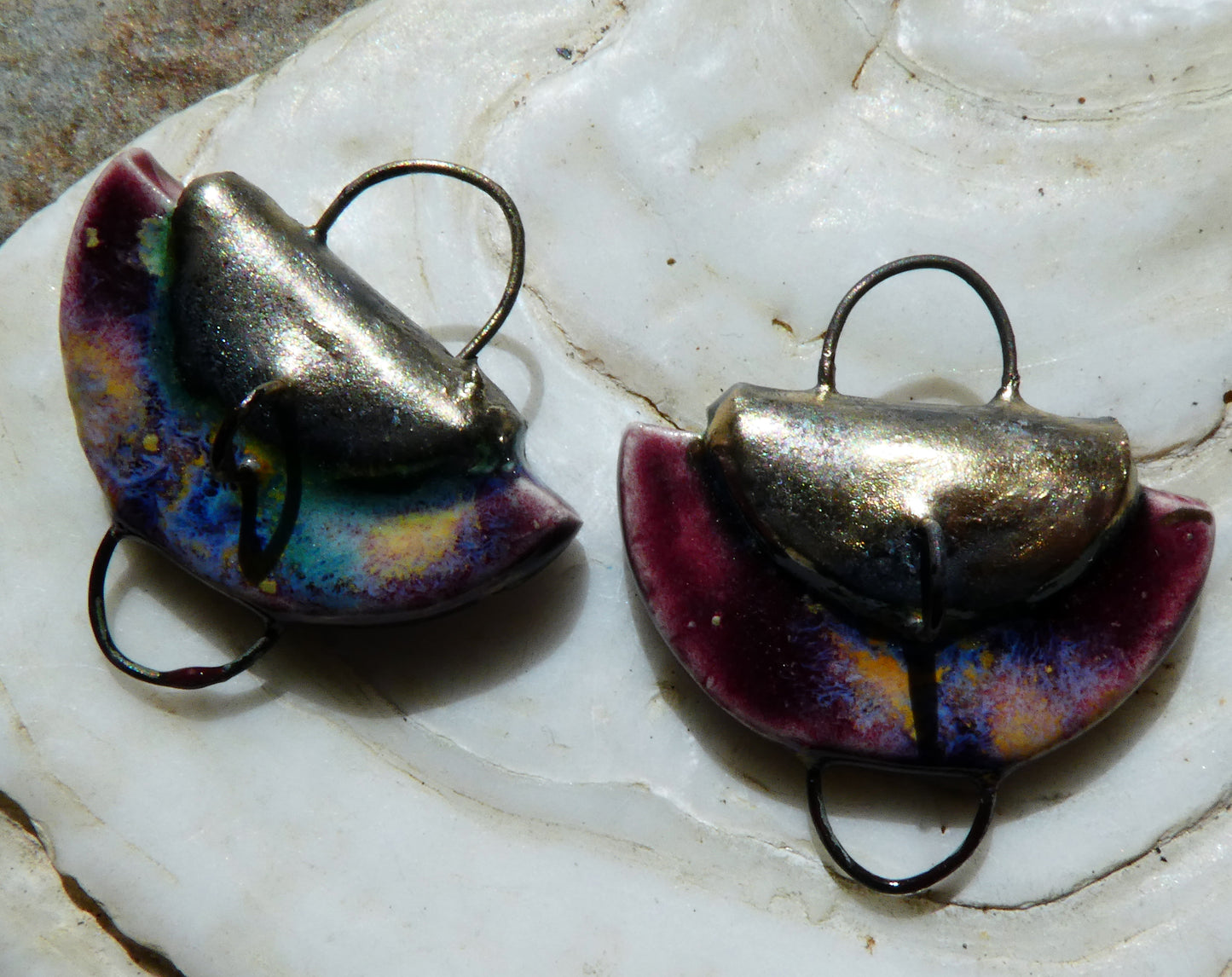 Ceramic Folded Handbag Connectors - Sailors Delight