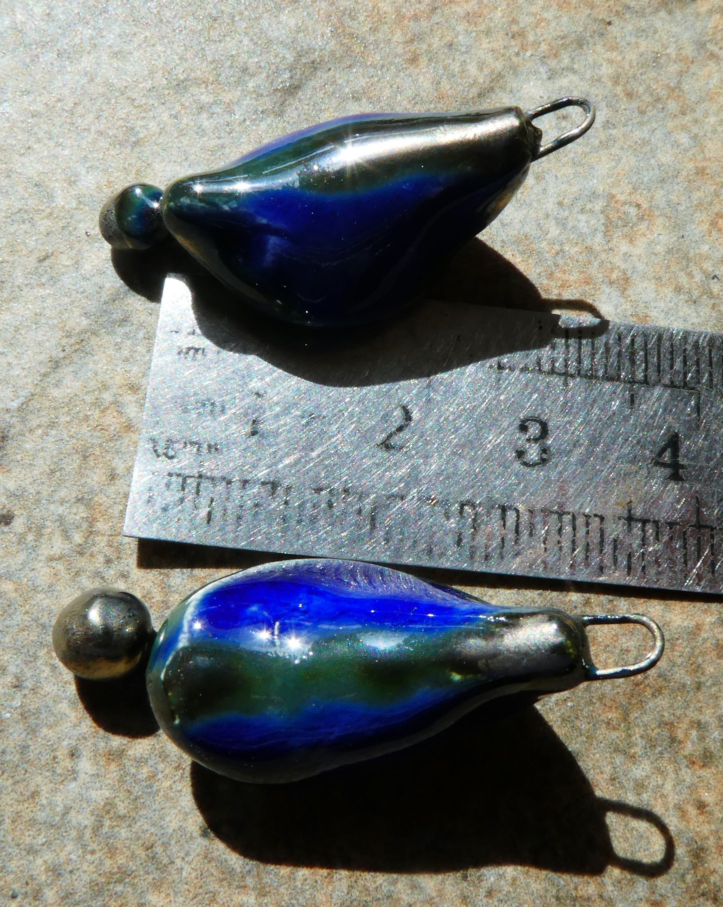 Ceramic Springy in the Middle Charms -Mirror Blue
