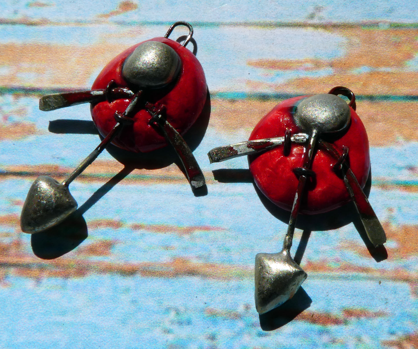 Ceramic Round Shield Charms - Red