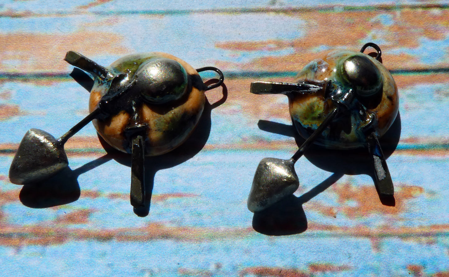Ceramic Round Shield Charms - Oriental Caramel