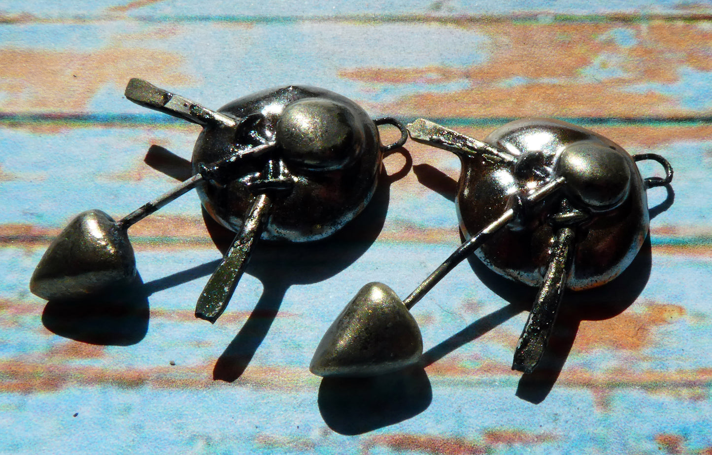 Ceramic Round Shield Charms - Gloria