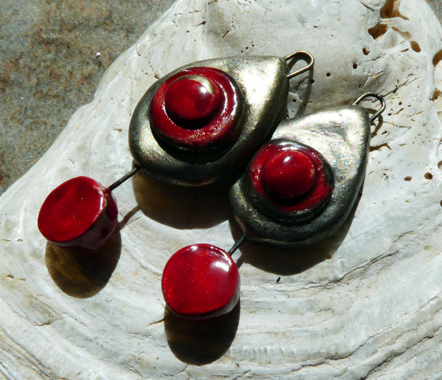 Ceramic Moulded Teardrop Dangles - Red