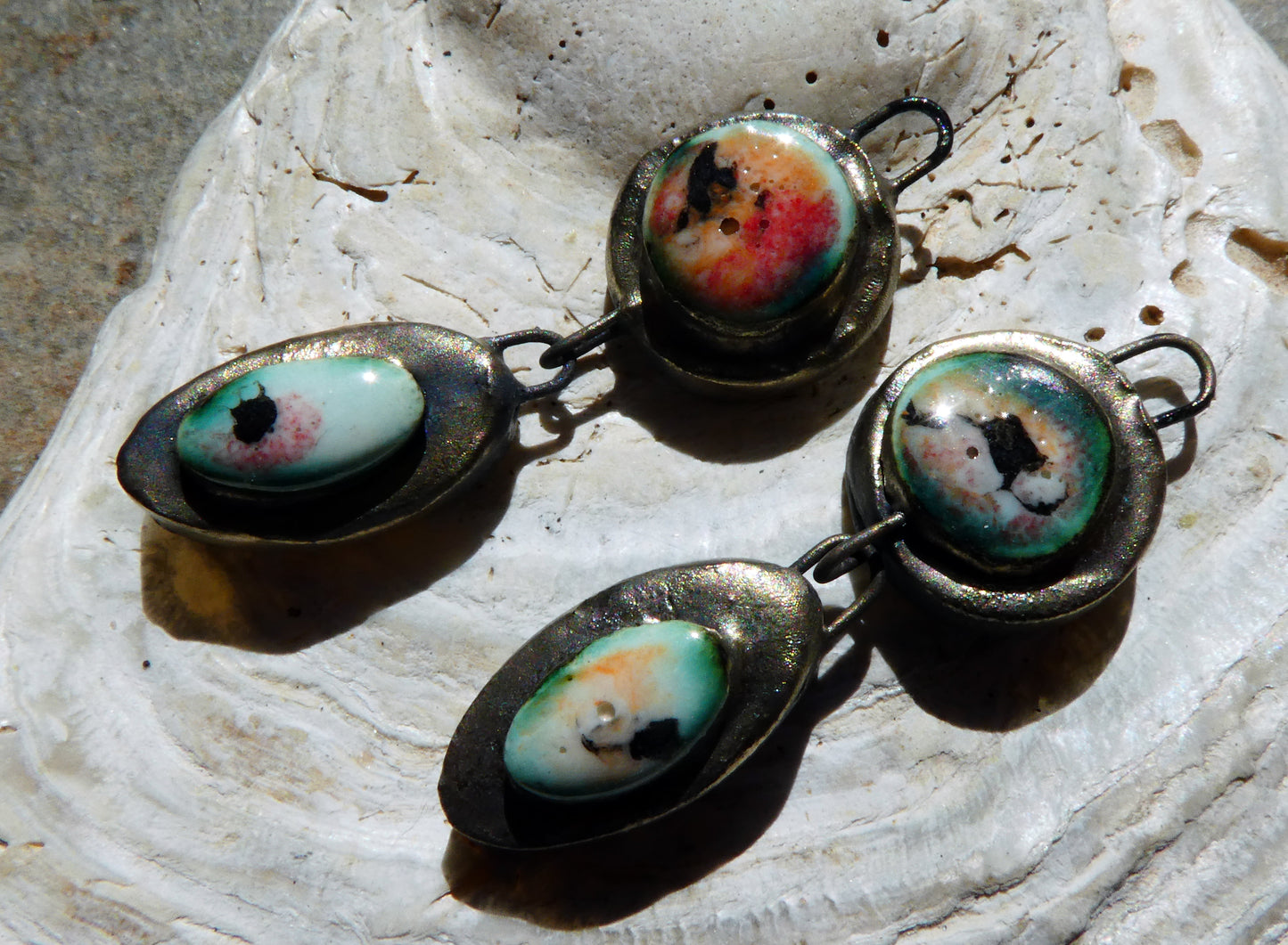Ceramic Moulded Disc and Oval Dangles -Poppy Fields