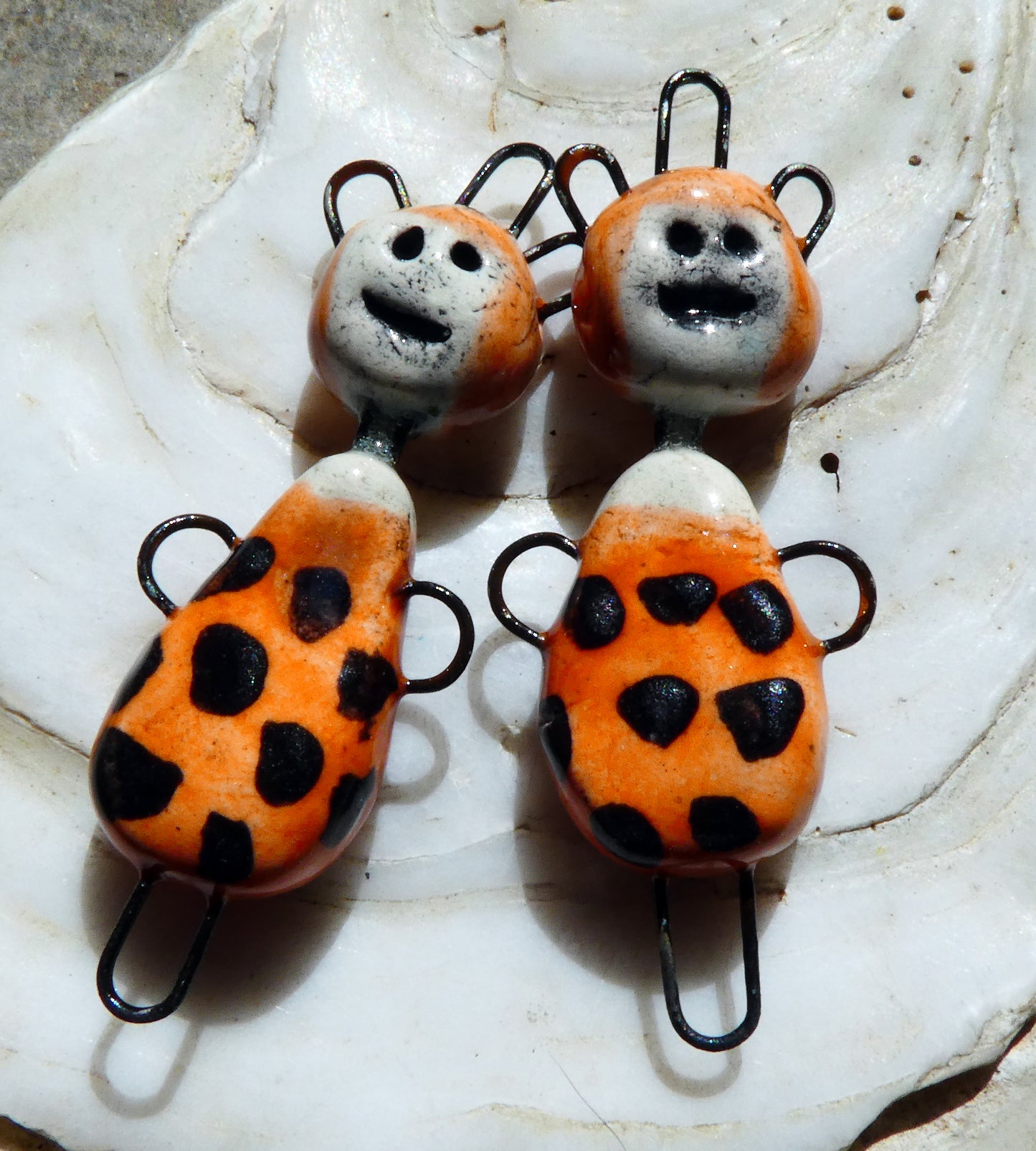 Ceramic Polka Dot Girls Connectors - Ginger