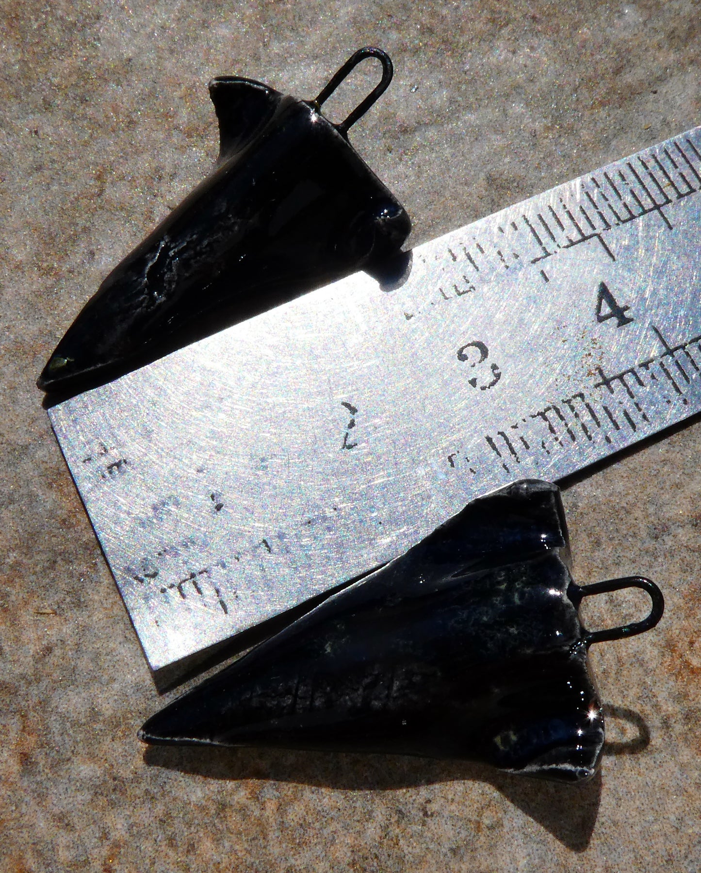 Ceramic Lustrous Folded Dagger Charms- Black