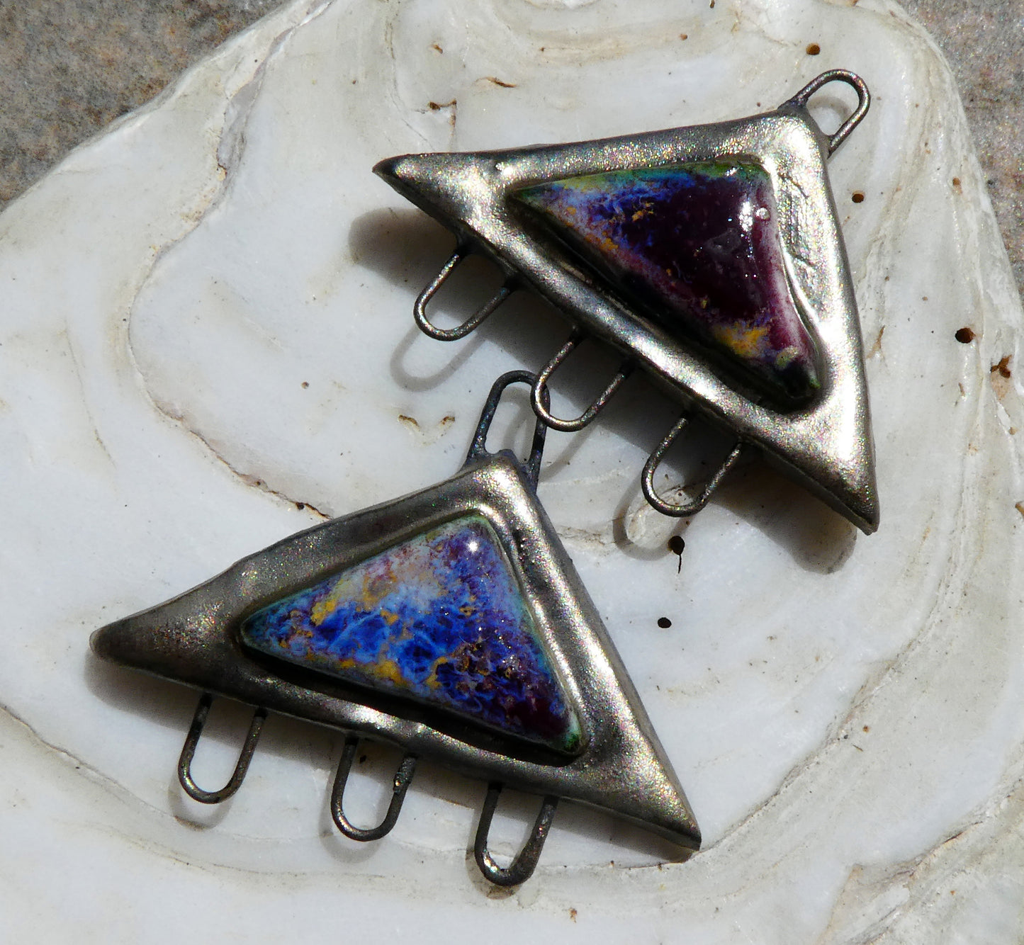 Ceramic Three Hoop Triangle Moulded Connectors -Sailors Delight