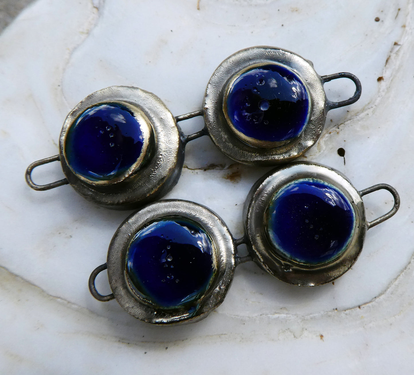 Ceramic Double Disc Moulded Connectors -Mirror Blue
