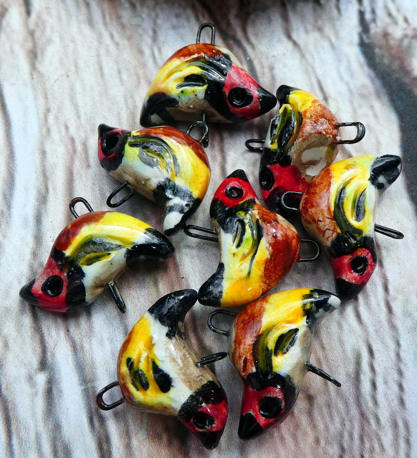 Ceramic Goldfinch Connectors