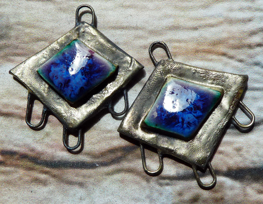 Ceramic Moulded Three Hoop Connectors -Grape Splash