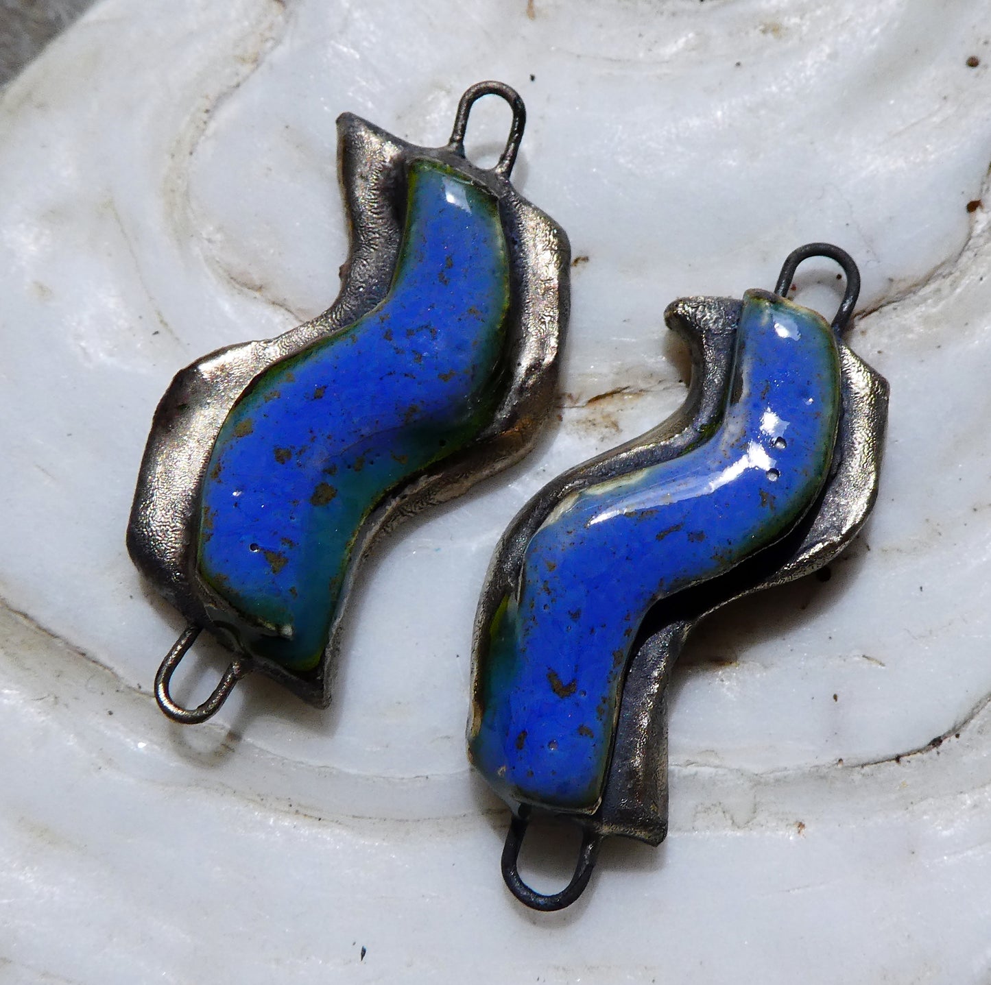 Ceramic Moulded Wave Connectors - Ohio