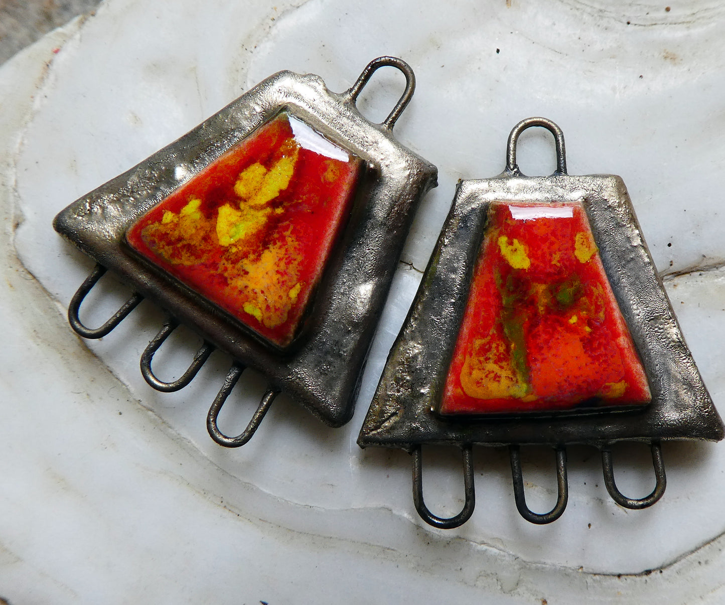 Ceramic Moulded Wedge Connectors- Firecracker