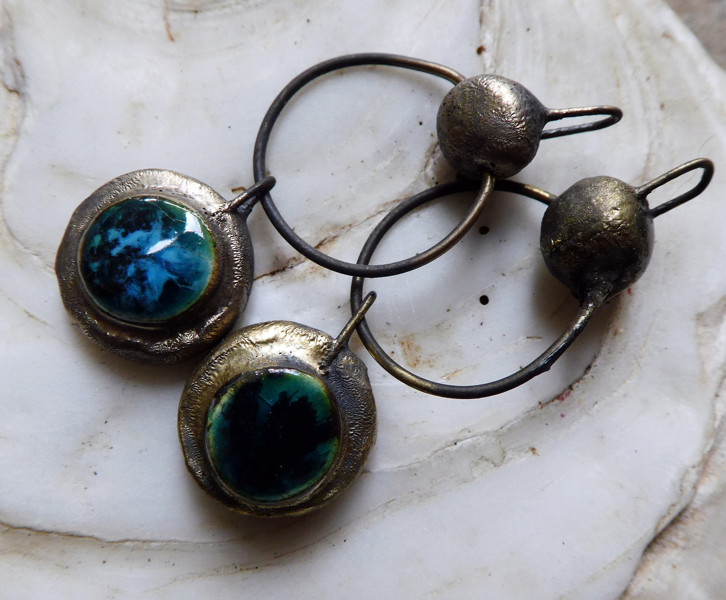 Ceramic Moulded Bobble and Triangle Dangles - Ocean Mist