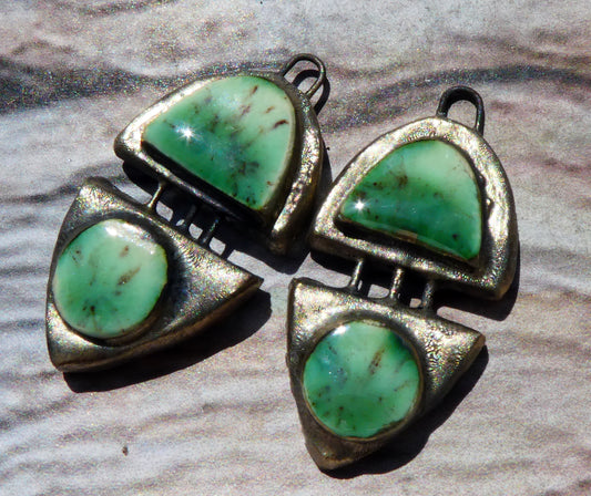 Ceramic Moulded Split Teardrop Charms -Peppermint Speckol